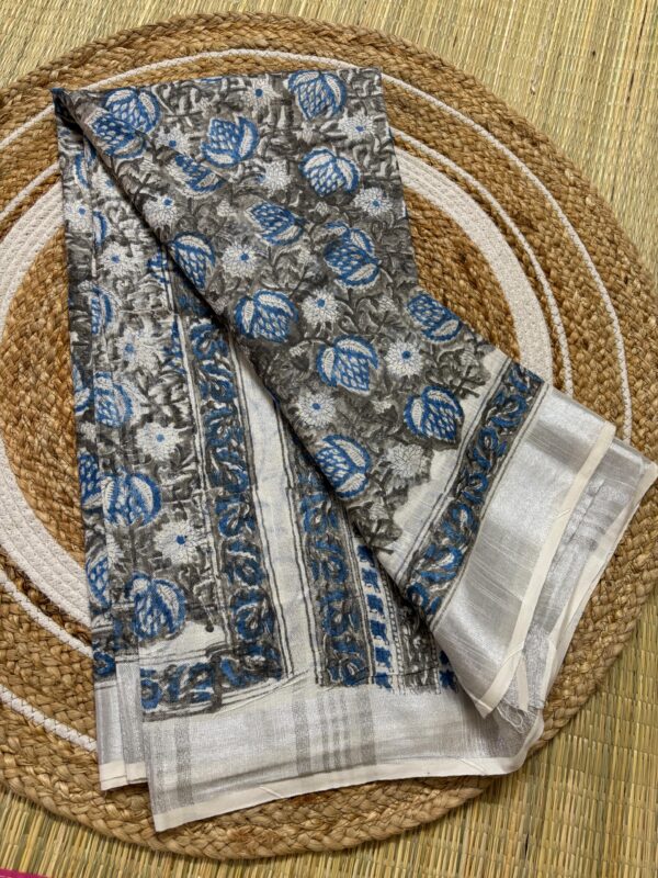Cloud Grey & Blue Blossoms Linen Saree
