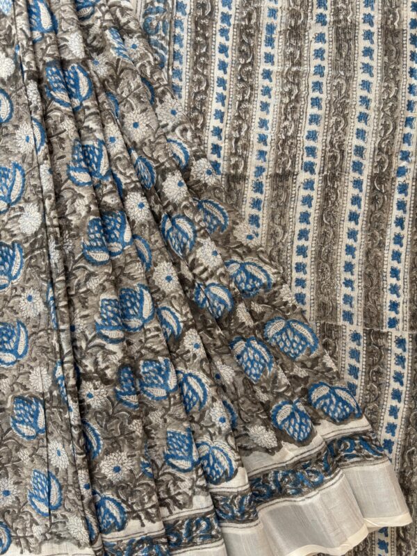 Cloud Grey & Blue Blossoms Linen Saree