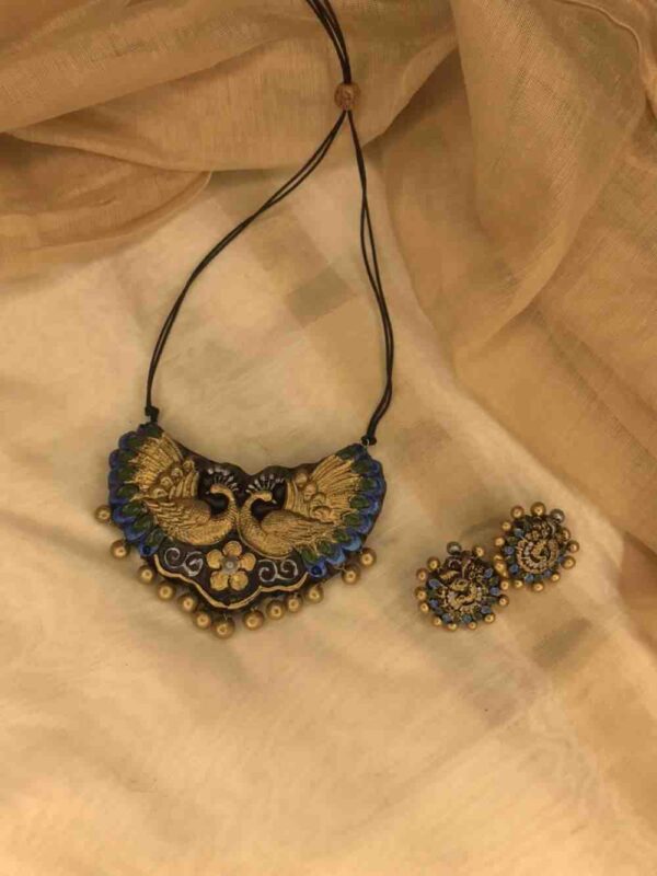 Blue Peacock Terracotta Set