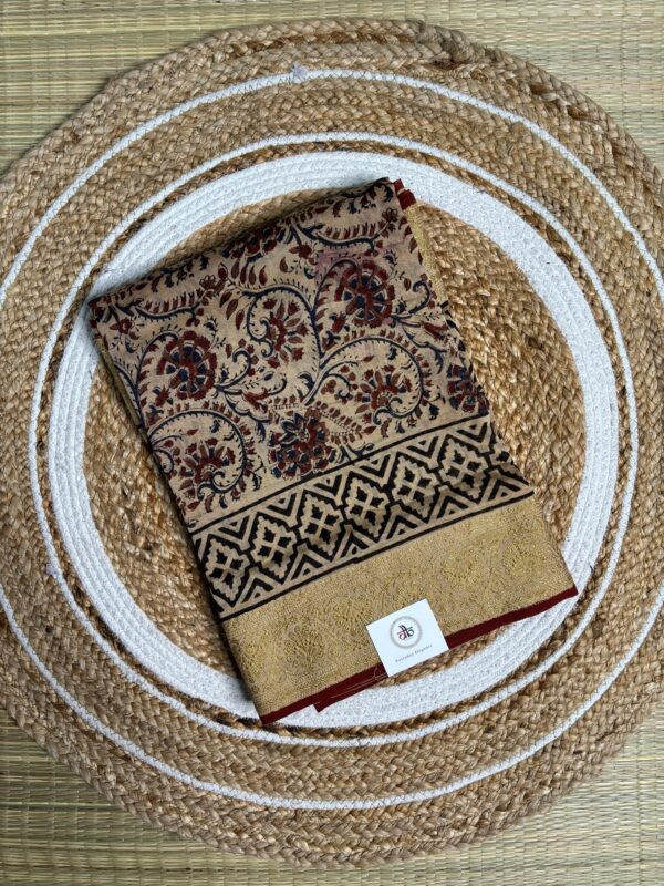 Beige And Rust Kalamkari Nakshi Border Saree